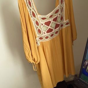 Hobo /country western style dress looks great with cowboy boots or booties